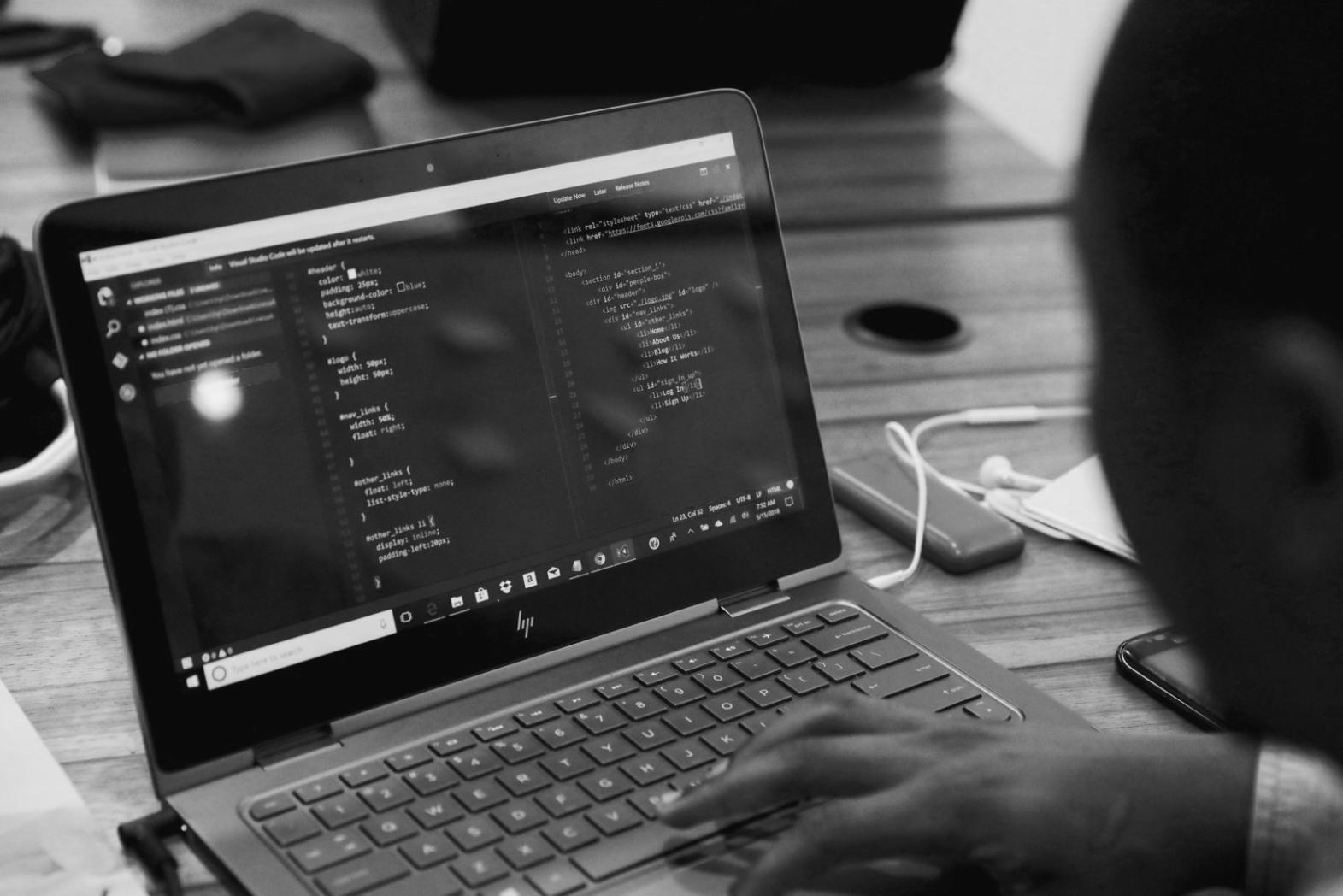Mobile app development and testing workspace showing multiple devices and code optimization